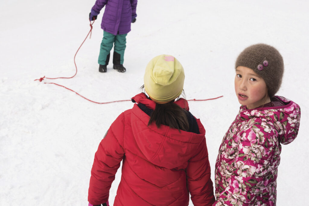 Niviana Endesen and friends