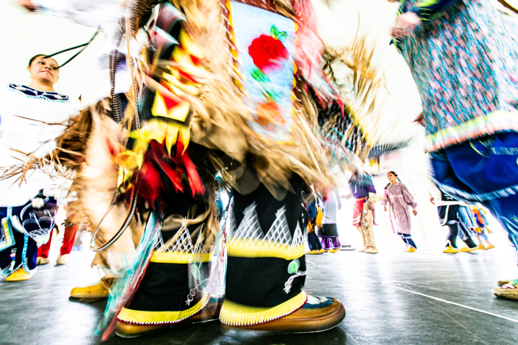 Tomas Flint 585 Indigenous Dancers 9006